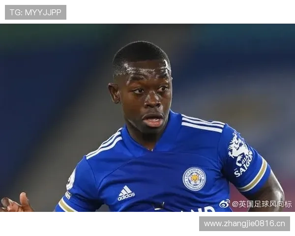 赖斯无球跑动与位置感的战术价值解析 赖斯无球跑动与位置感的战术价值解析