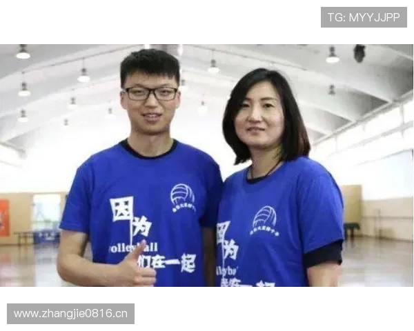 看到郎平家里那张照片我笑不出来，角落里的奢侈品太离谱